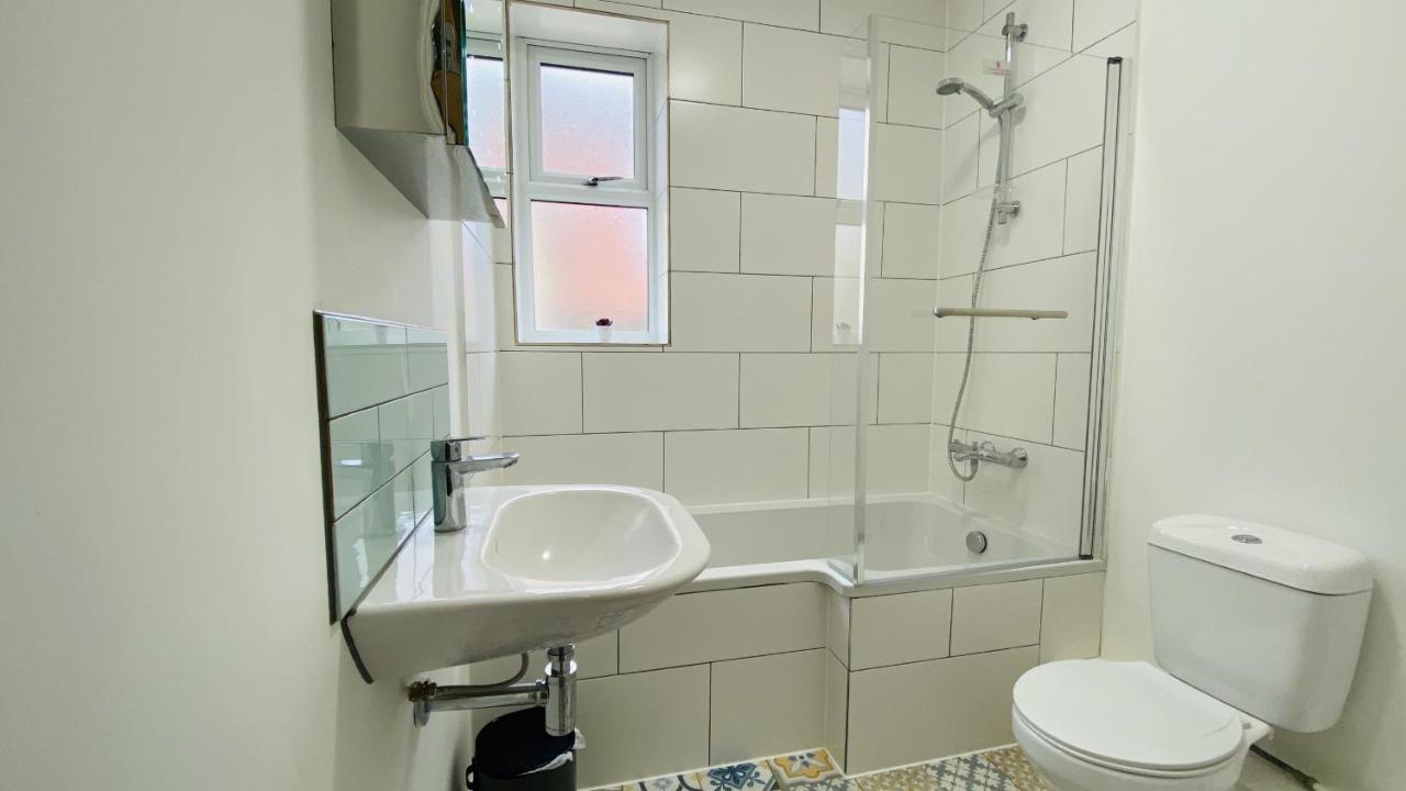 Second Nest Ramsgate Apartment Bagian luar foto